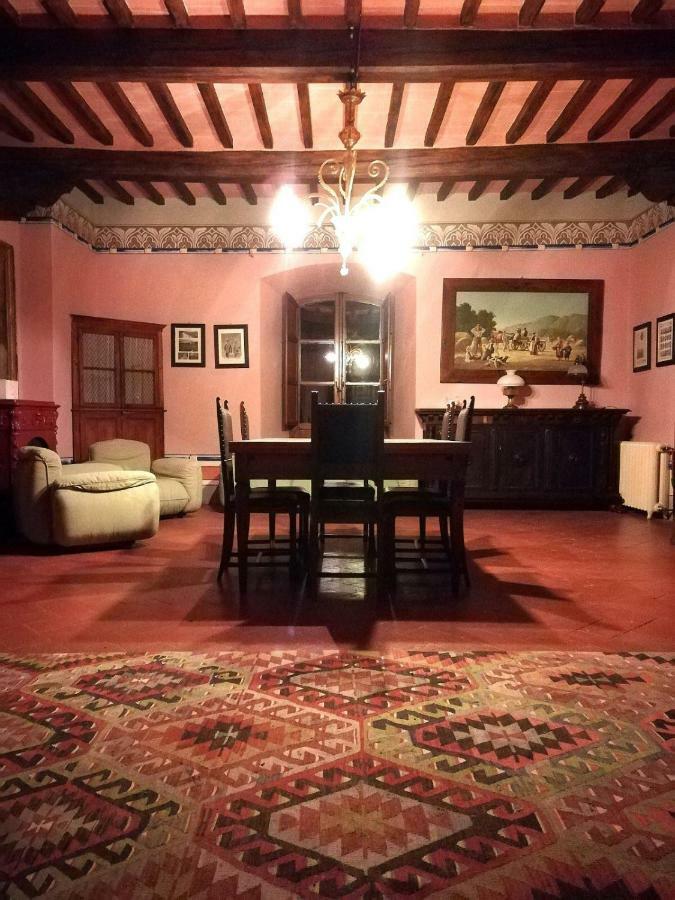 Castello Di Valenzano Villa Arezzo Eksteriør billede